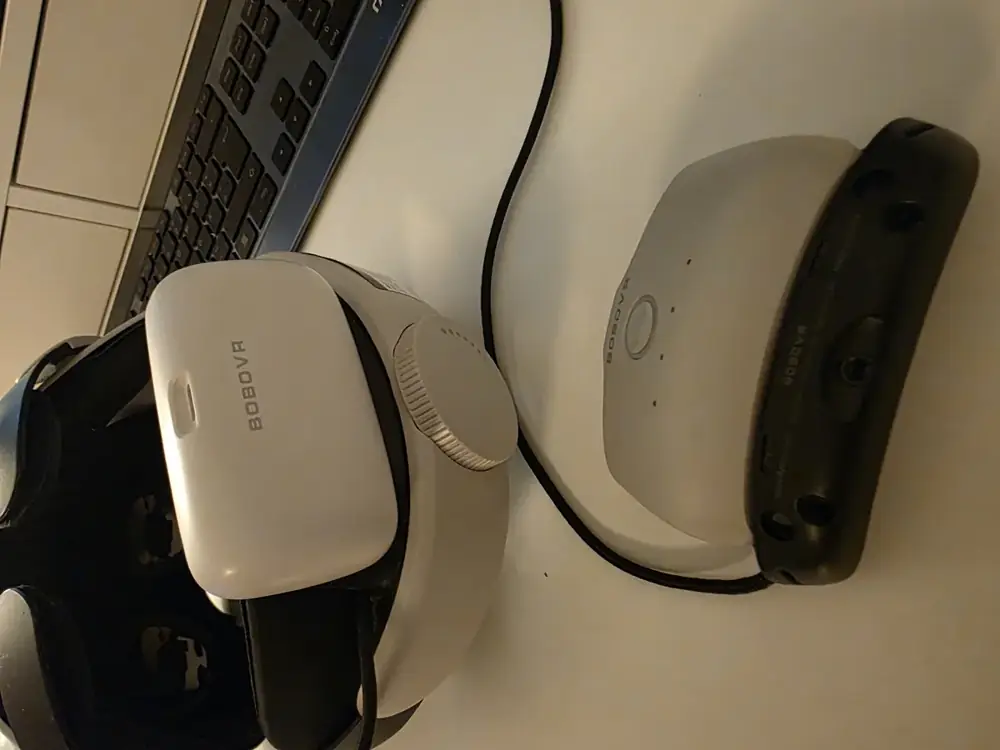 BoboVR M3 Pro an der Meta Quest 3, umgerüstet auf den B100 Akku